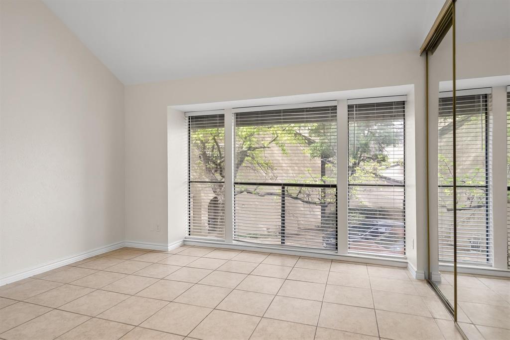 Quail Run Condo - Residential