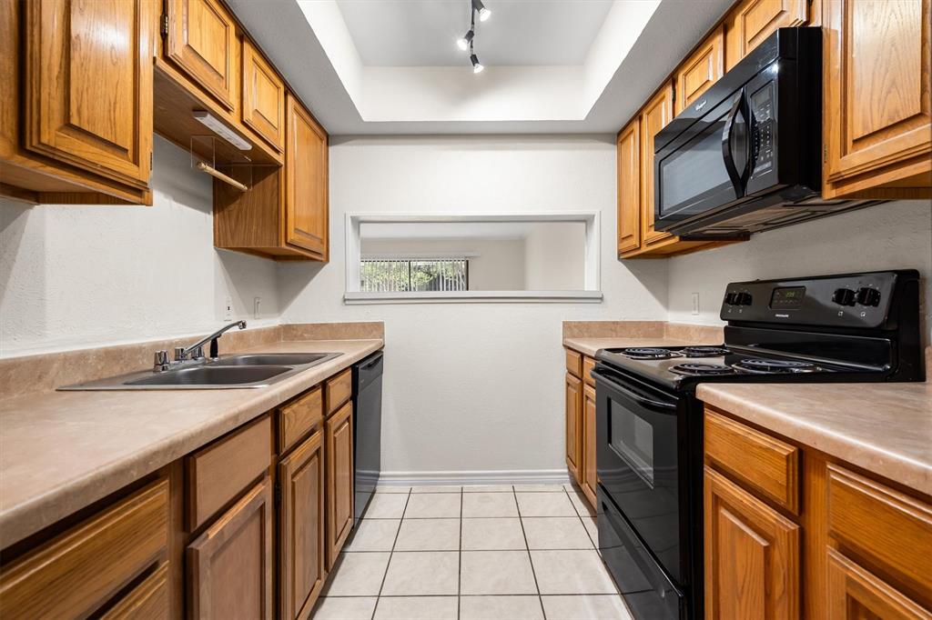 Quail Run Condo - Residential