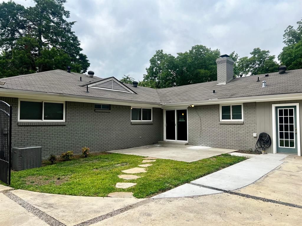 Merriman Manor - Residential Lease