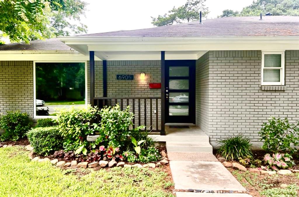 Merriman Manor - Residential Lease