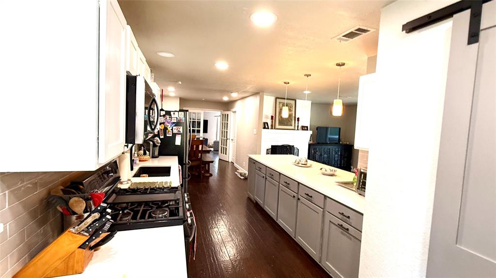 Merriman Manor - Residential Lease