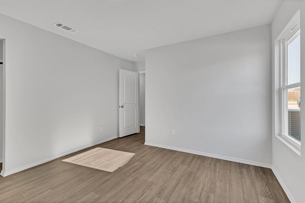 Treaty Oaks - Residential Lease