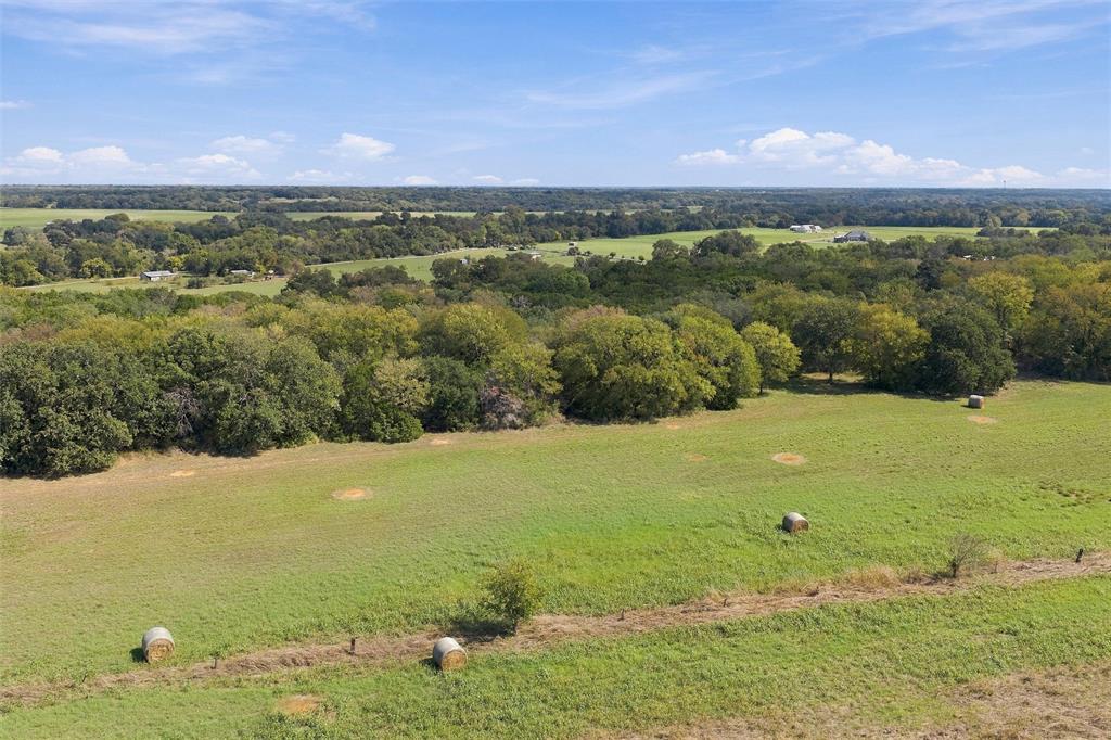 145 Private Road 3670
