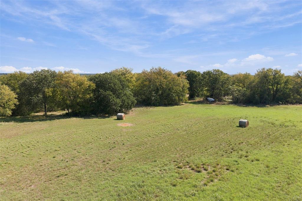 145 Private Road 3670