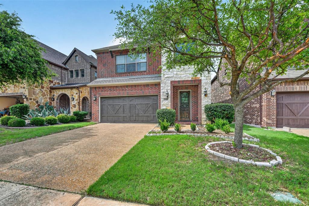 2213 Leonardo Court