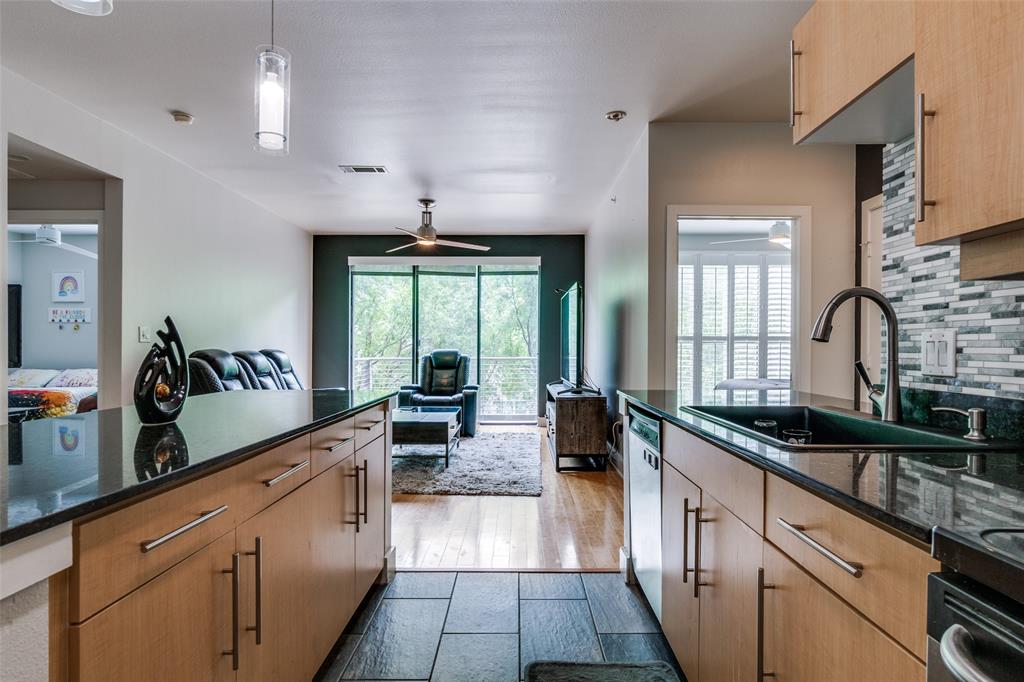 4414 Cedar Springs Road 209