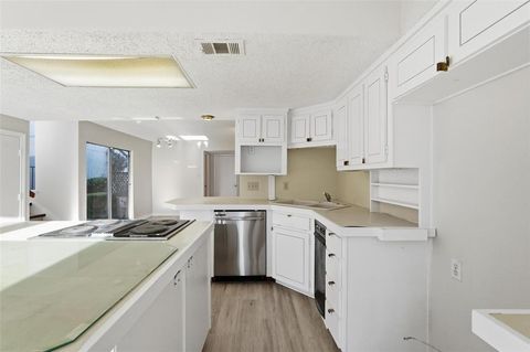 Tiny photo for 6113 Spyglass Lane, Garland, TX 75043 (MLS # 21090154)