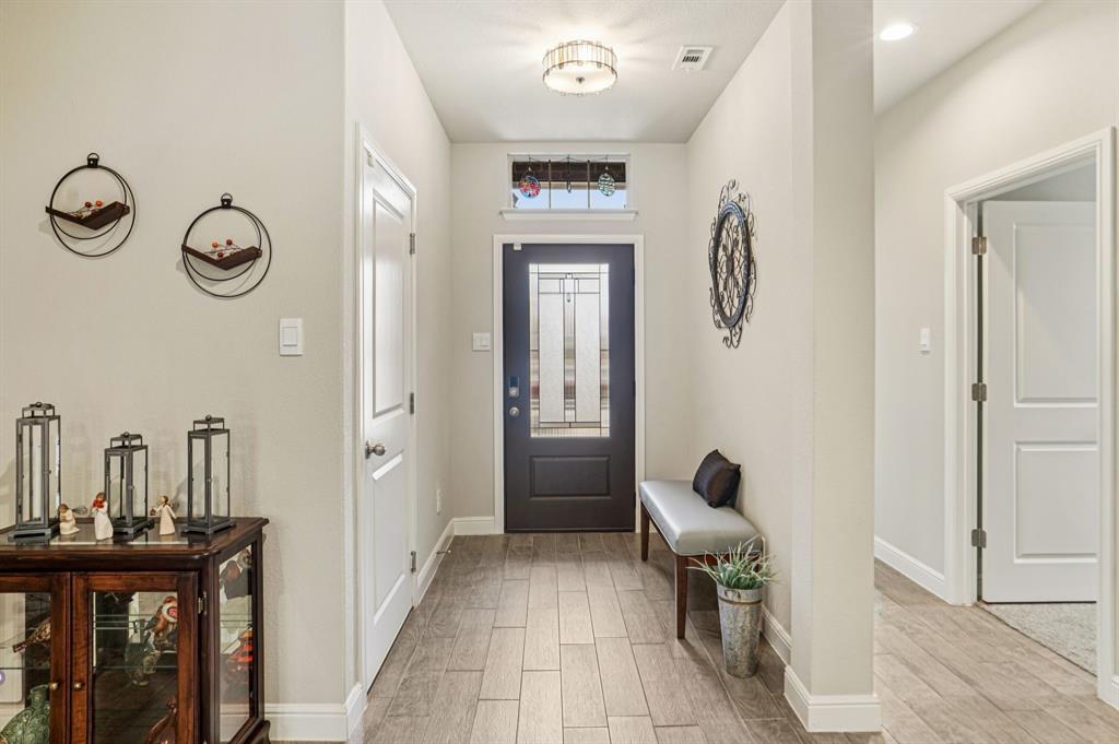 2201 Gill Star Drive