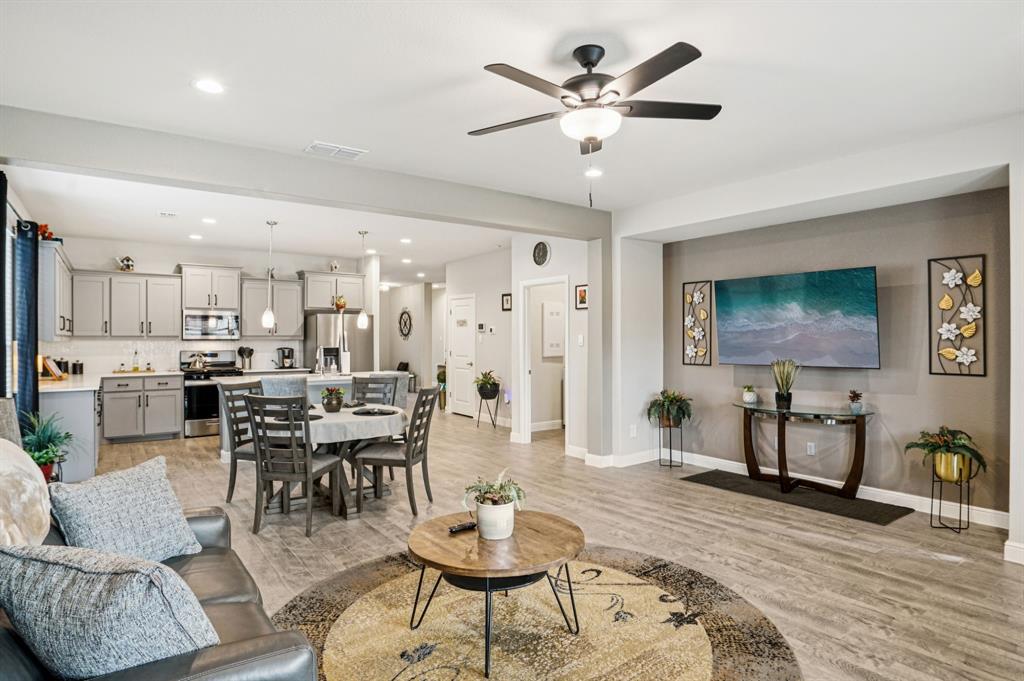 2201 Gill Star Drive