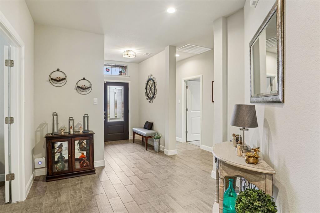 2201 Gill Star Drive