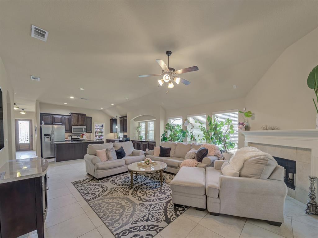 4312 Carnation Lane