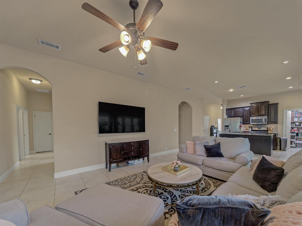 4312 Carnation Lane