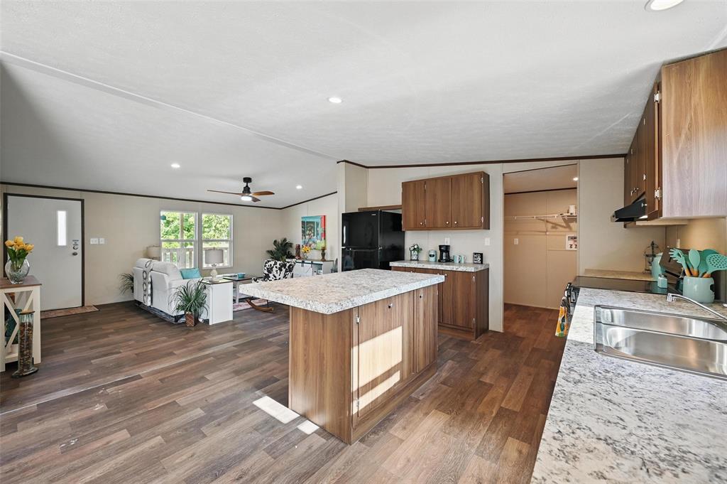 Briar Oaks Ranchett - Residential