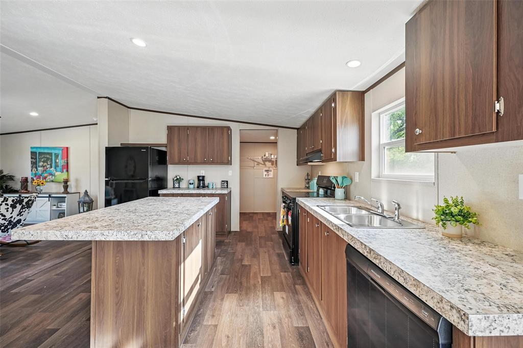 Briar Oaks Ranchett - Residential