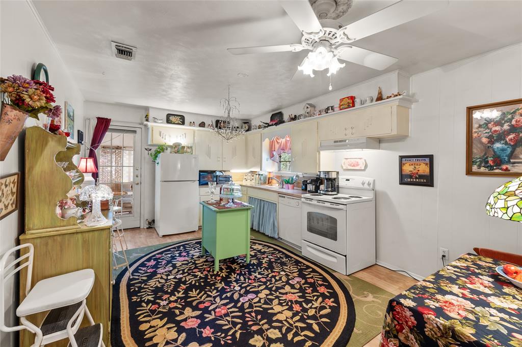 Original Town Canton - Residential