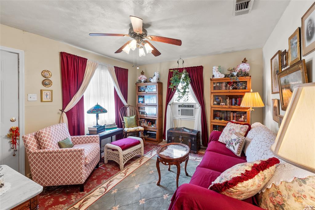 Original Town Canton - Residential