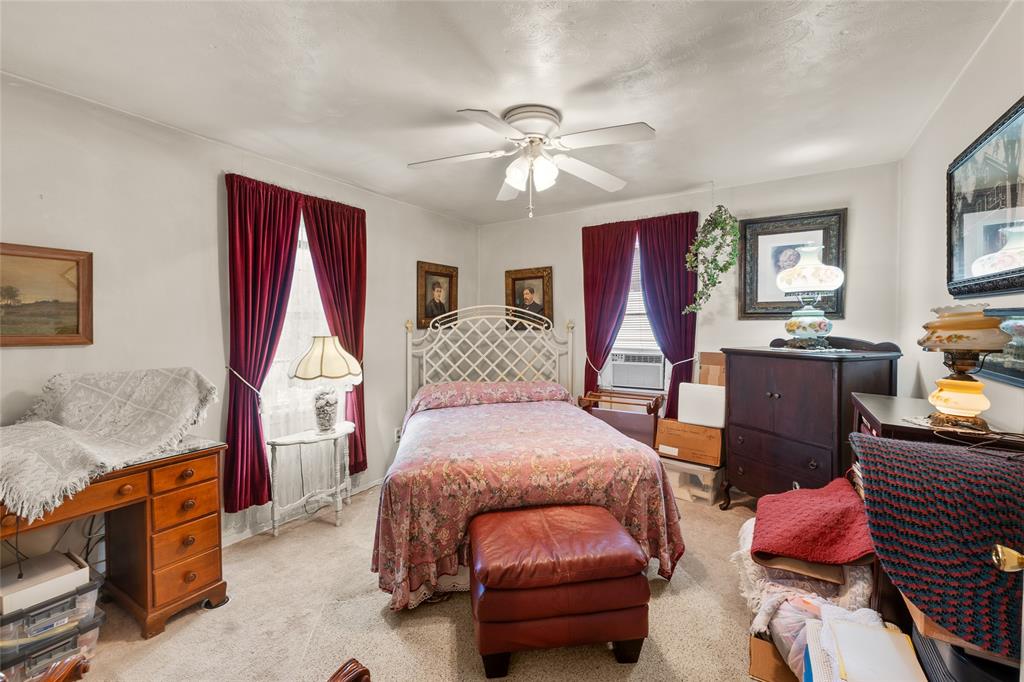 Original Town Canton - Residential