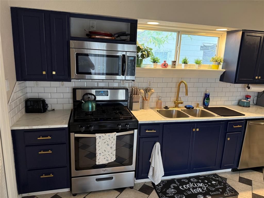 Photo of 3109 S 5th Street, Abilene, TX 79605 (MLS # 21250356)