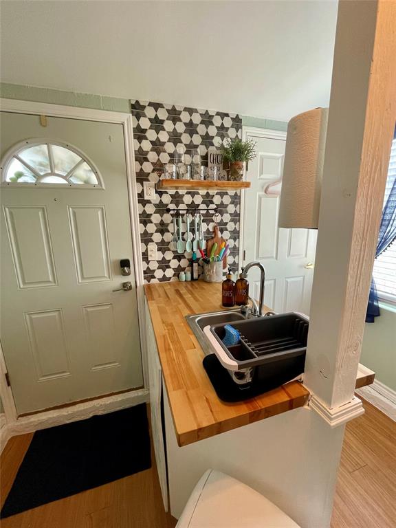 Riverside Drive Add - Residential