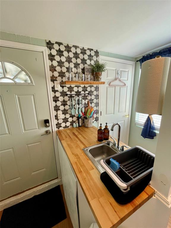 Riverside Drive Add - Residential