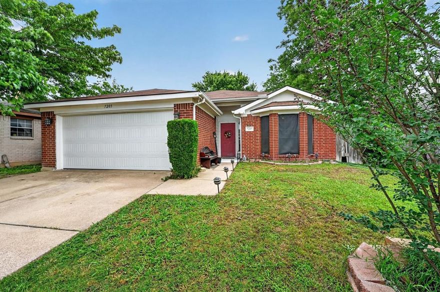 **SELLER OFFERING $10K IN CLOSING COST ASSISTANCE FOR AN ACCEPTABLE OFFER** Charming single-story home in desirable Crowley ISD offering 3 bedrooms, 2 bathrooms, and a functional layout with inviting living spaces. The open-concept living and dining area features a cozy wood-burning fireplace, creating a warm and welcoming focal point for gathering and relaxation. The kitchen includes upgraded quartz countertops, tile backsplash, and a breakfast nook, providing a comfortable space for everyday meals and morning coffee. Both the primary and guest bathrooms have been thoughtfully updated with new vanities, modern lighting, mirrors, and stylish shiplap accent walls, adding a fresh, contemporary touch. Step outside to a covered back patio overlooking a backyard with mature trees, ideal for outdoor enjoyment, entertaining, or simply unwinding. Conveniently located near the Chisholm Trail Parkway with easy access to major freeways, shopping, and dining. No HOA.