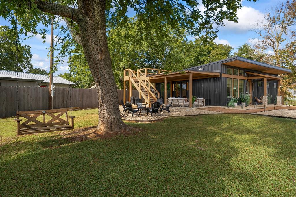 Moss Lake Estate - Residential