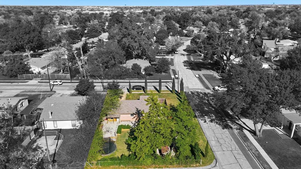 VALWOOD PARK 28 - Residential