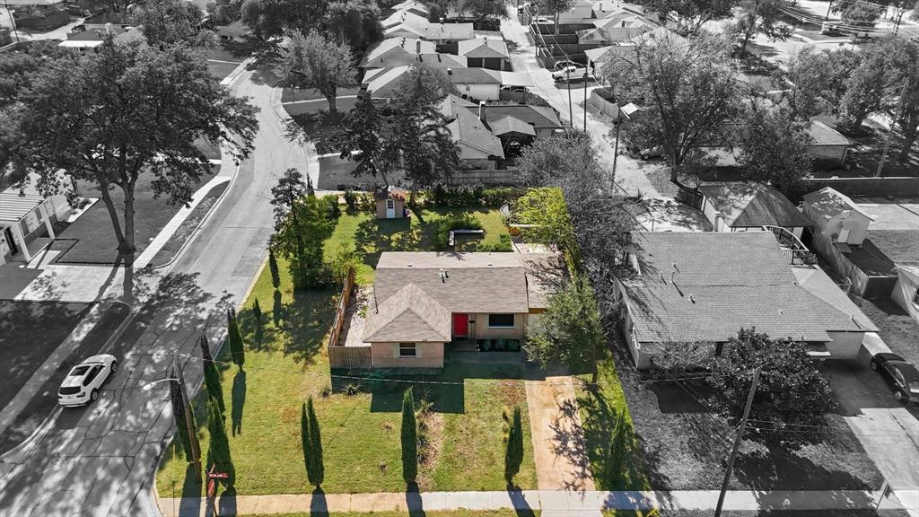 VALWOOD PARK 28 - Residential