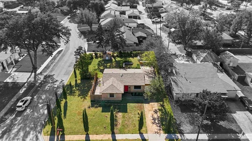 Great opportunity in the heart of Farmers Branch! This corner-lot home features a spacious, beautifully landscaped yard and sits in a prime location within Carrollton Farmers Branch ISD. Perfect for a starter home or an investment property, whether you choose to enjoy it as is, update to add value, or explore new construction potential. Located in an established area surrounded by growth and new builds, offering long-term upside and convenience to major highways, shopping, and dining. A versatile property with endless possibilities!