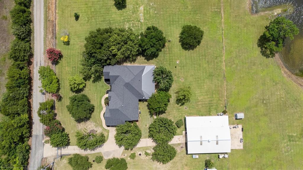 1187 N Country Lane