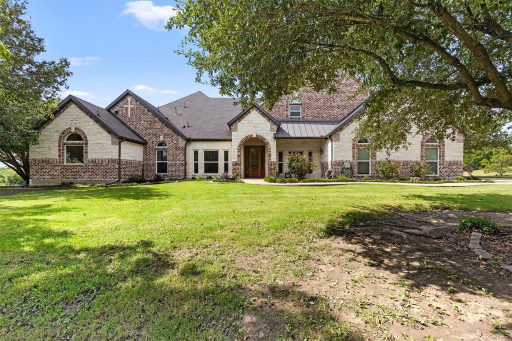 1187 N Country Lane