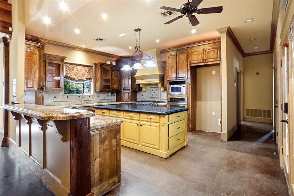 1211 Church Road