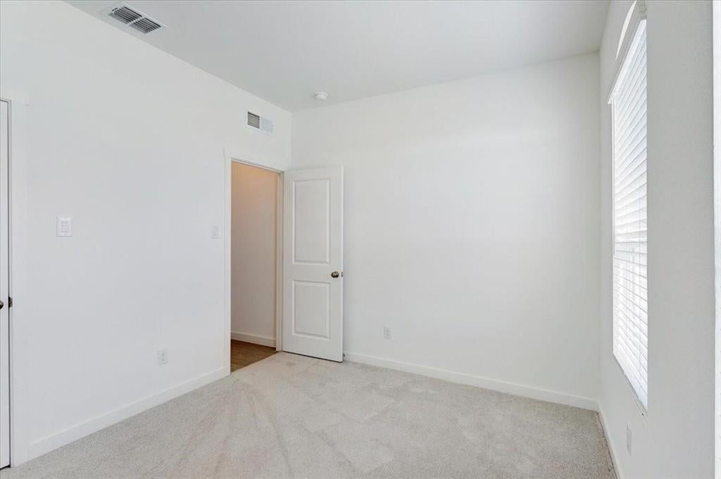 1413 Sandpebble Circle