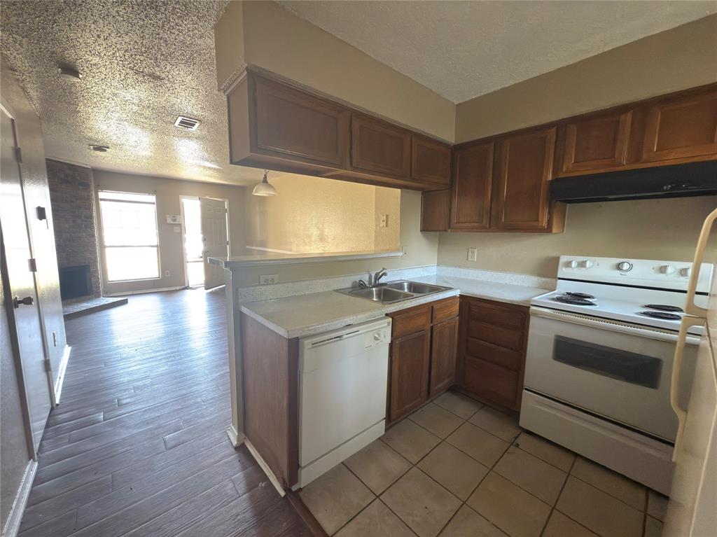 2243 Aspen Drive