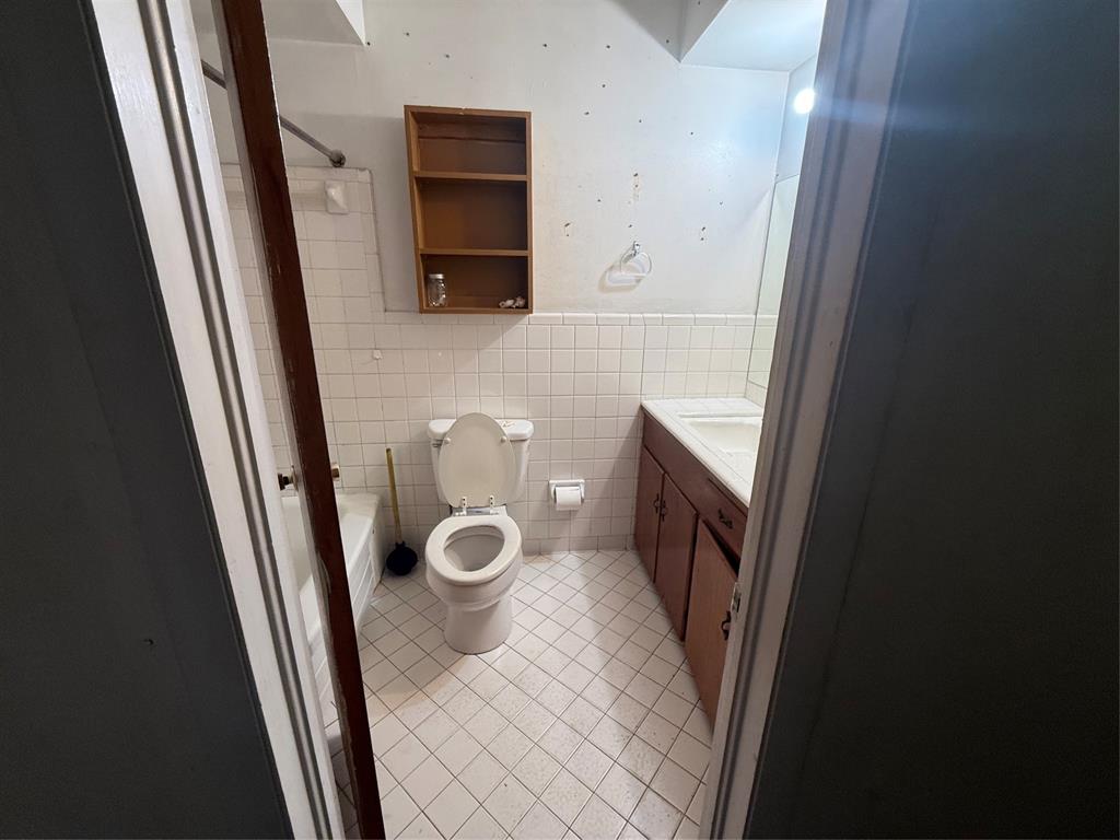 4614 Oak Trail