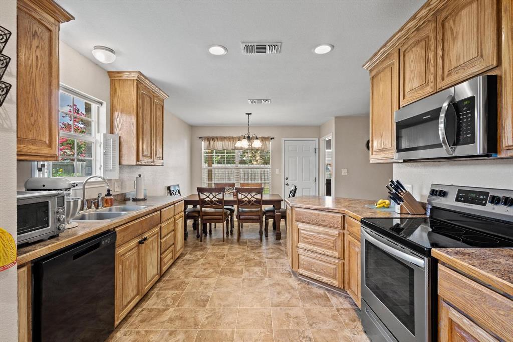 Country Club Village Add - Residential