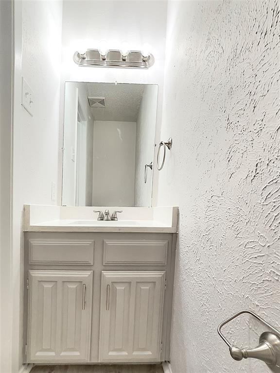 5626 Preston Oaks Road 42A