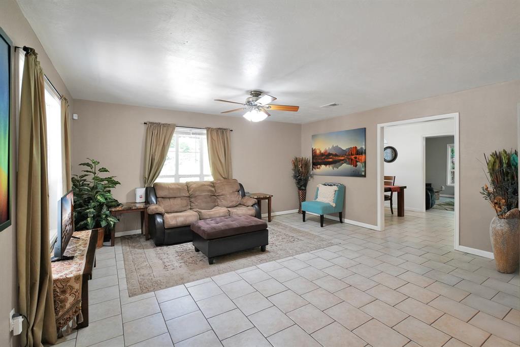 HOLLY LAKE RANCH (SEC 4) - Residential