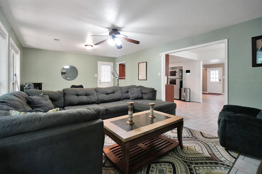 HOLLY LAKE RANCH (SEC 4) - Residential