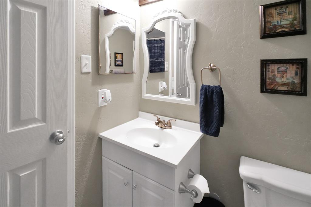 HOLLY LAKE RANCH (SEC 4) - Residential