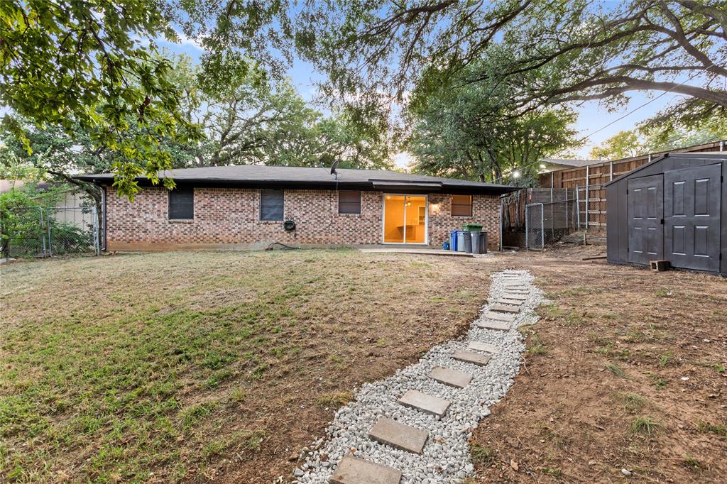 7024 Payte Lane