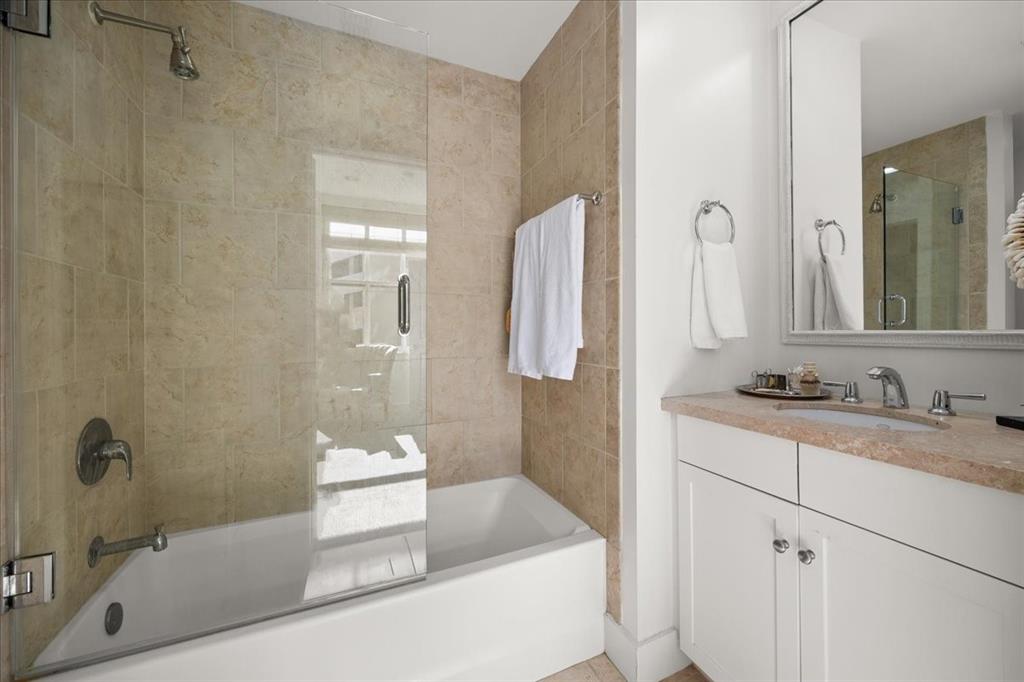 Neeil P at Burnett Park Condo - Residential