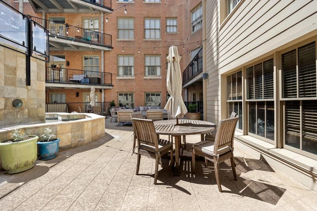 Neeil P at Burnett Park Condo - Residential