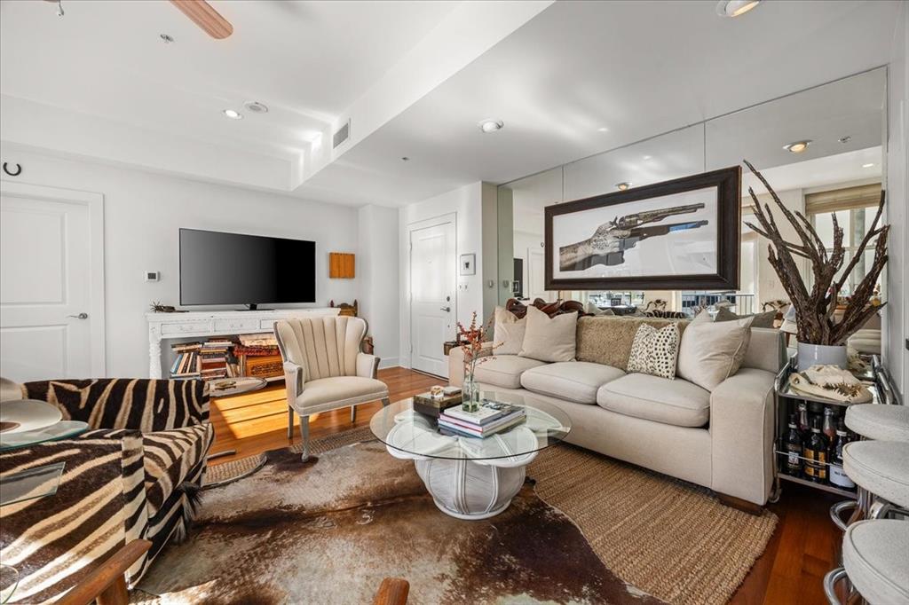 Neeil P at Burnett Park Condo - Residential