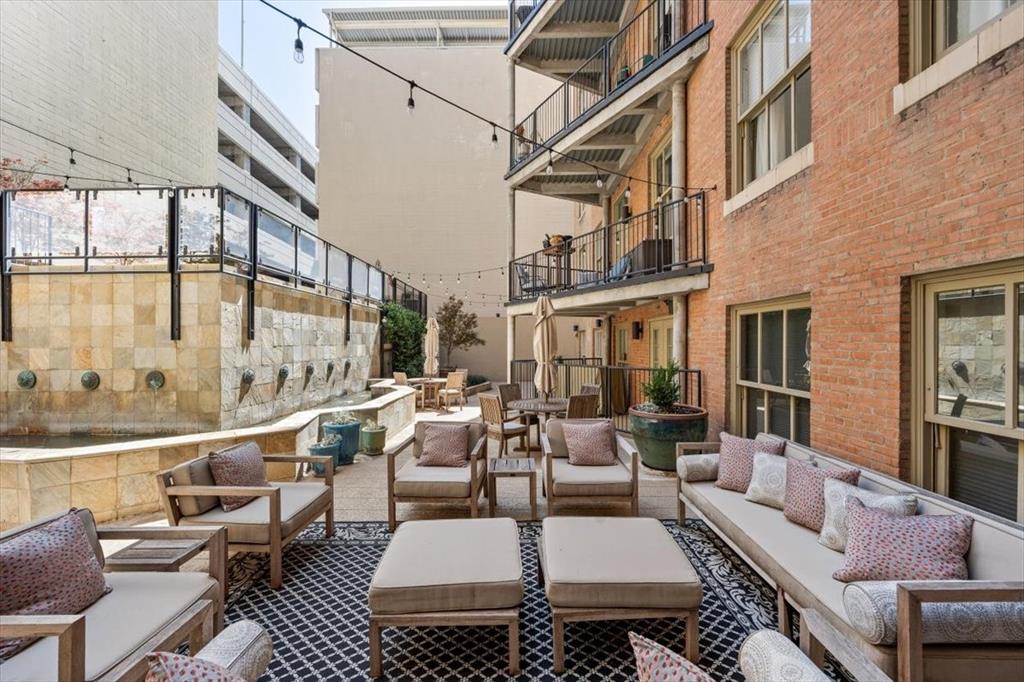 Neeil P at Burnett Park Condo - Residential