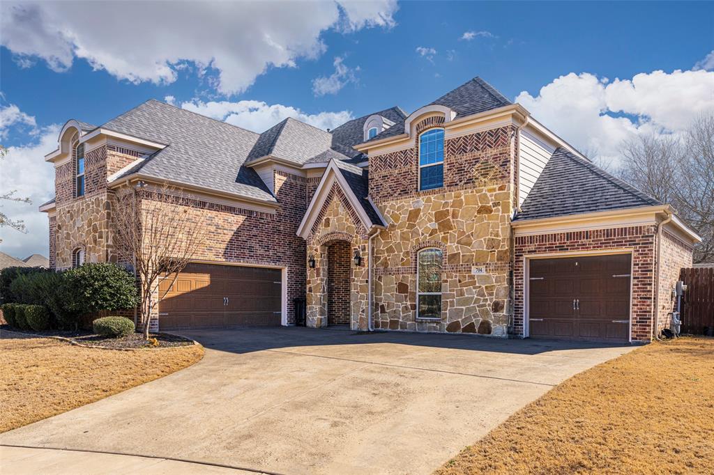 704 Elm Creek Circle