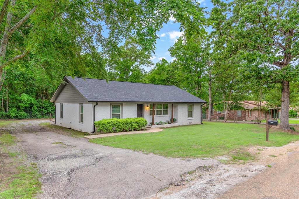 1342 Shady Lane