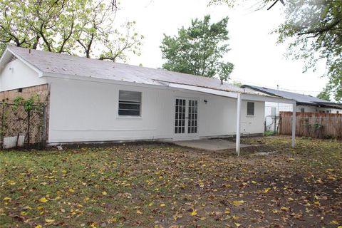 A home in Hutchins