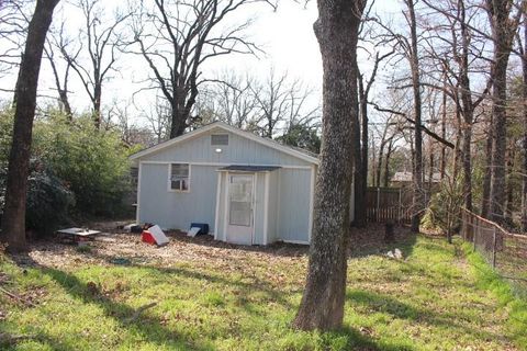 A home in Gun Barrel City