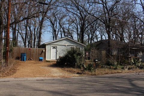 A home in Gun Barrel City